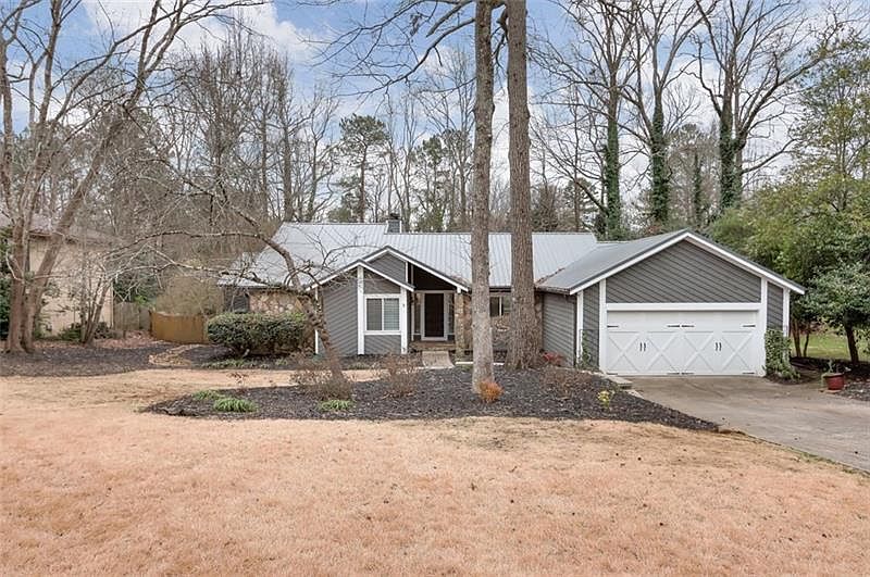 1st image of 3276 Turtle Lake Dr SE