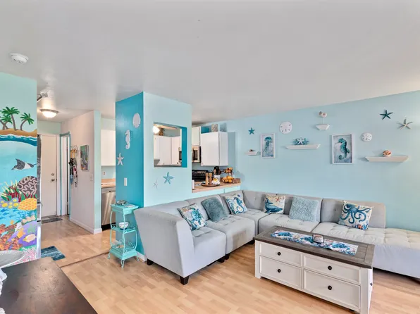 3740 Lower Honoapiilani Rd APT F306, Lahaina, HI 96761