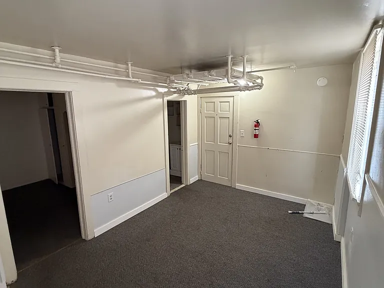 707 S Rose St #7 — Photo 4