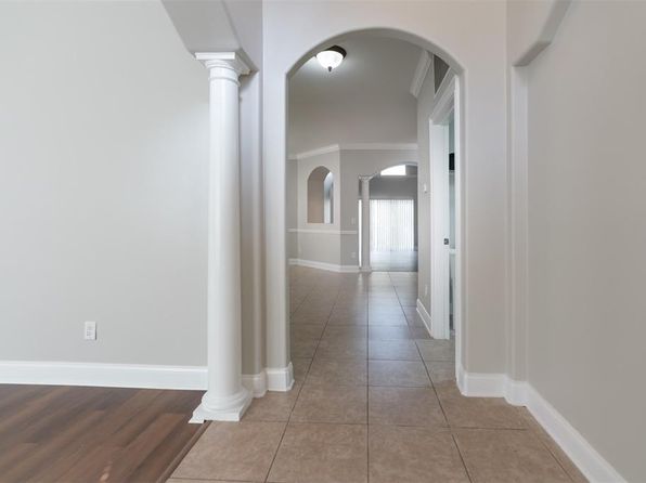6825 Dolce St, Orlando, FL 32819