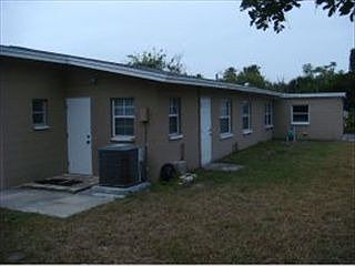 3rd image of 1397 Palmer Ct