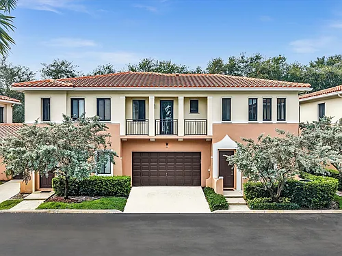 2414 Venetian Way Photo 1