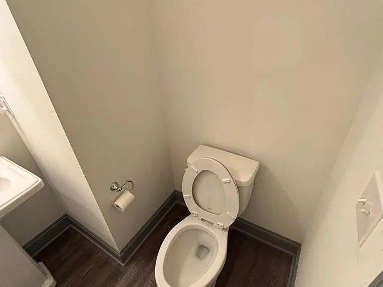 703 Buddy Ct — Photo 17