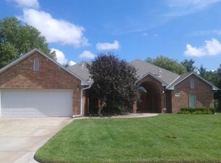 3632 Edgewater Dr, Enid, OK 73703