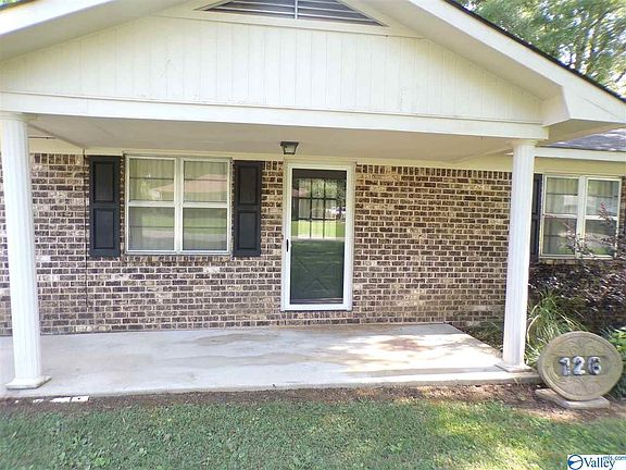 3rd image of 126 County Road 463