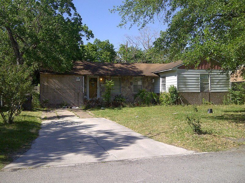 1st image of 509 Lynn St