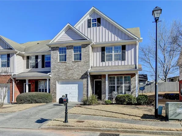 4029 Hill Station Ct, Sugar Hill, GA 30518