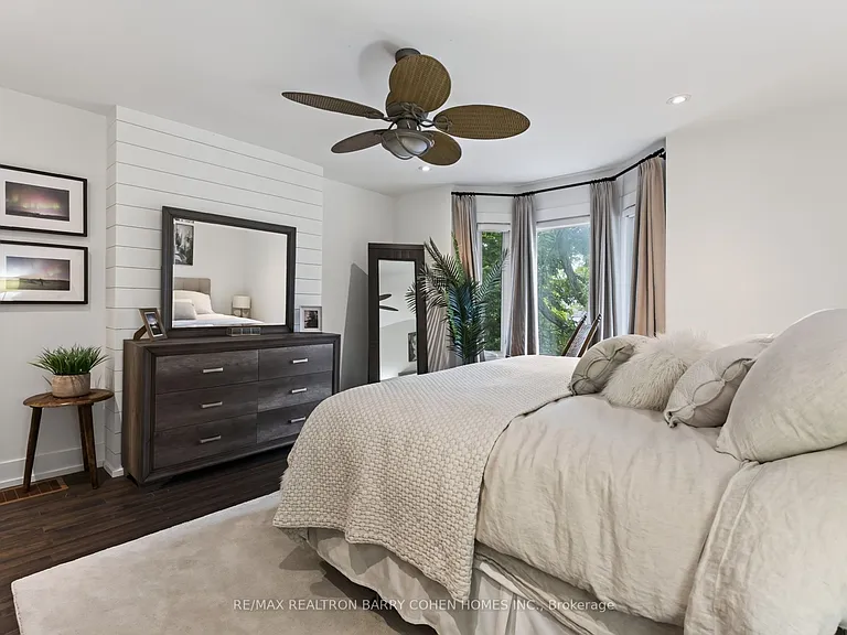 43 Helena Ave — Photo 17
