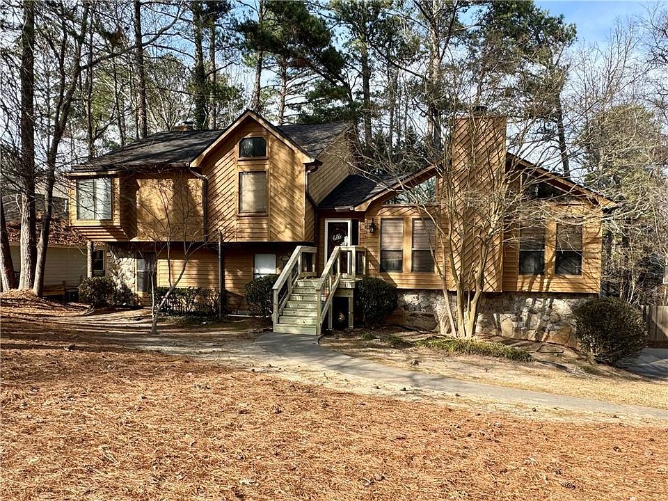 1st image of 2691 Holly Springs Dr