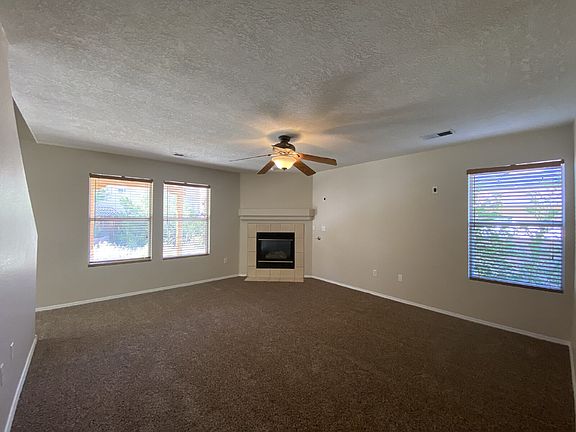 5th image of 10851 Stonebrook Pl NW