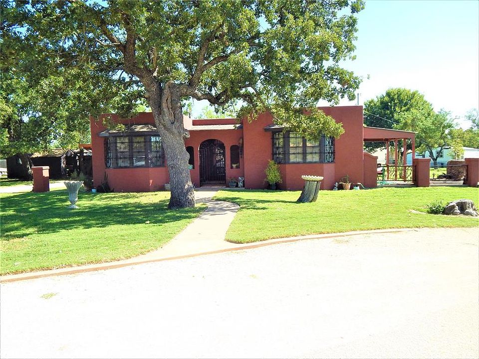 1st image of 817 Tanglewood Dr