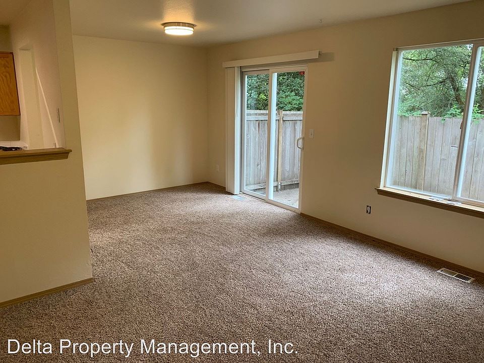 1st image of 13117 57th Ave NE #B