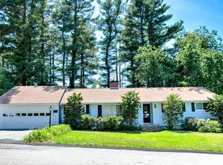 36 Woodlawn Ave, Chelmsford, MA 01824