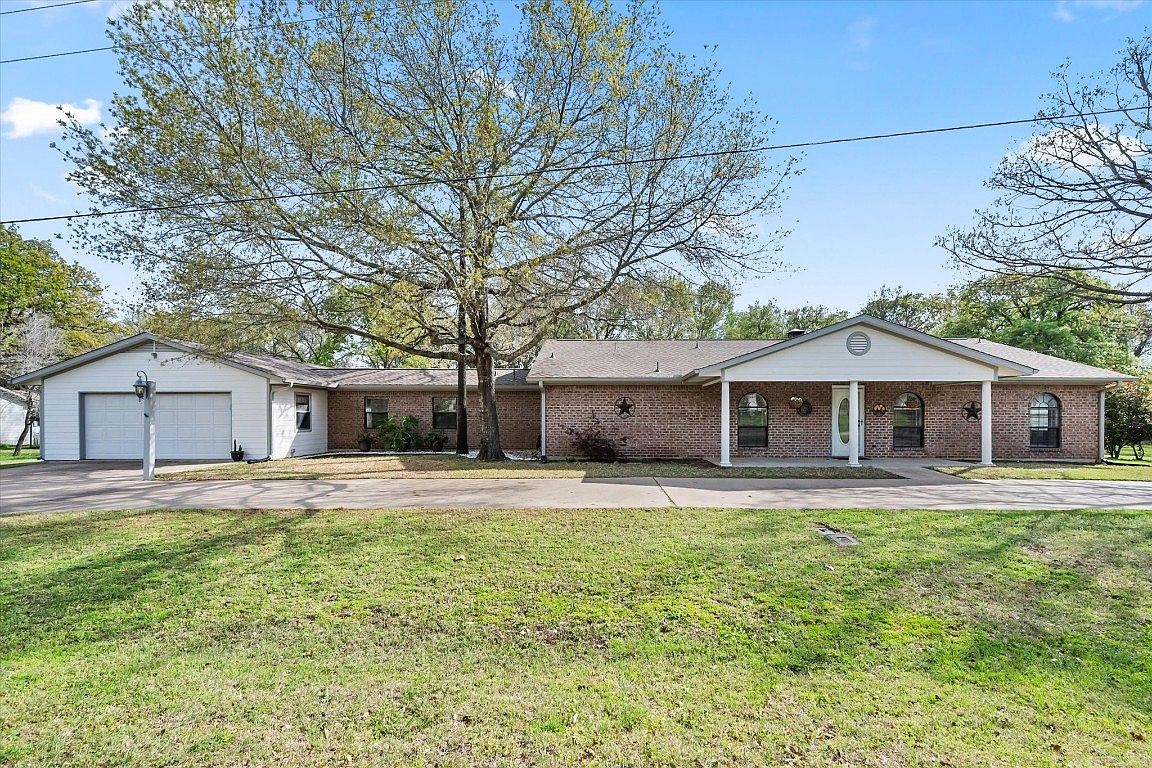 116 Walker Trce, Streetman, TX 75859 MLS 20557296 Zillow