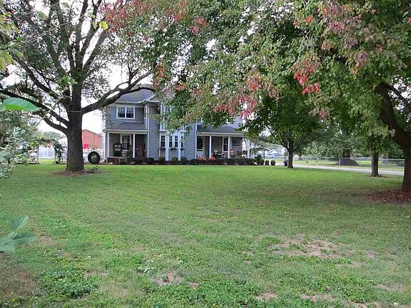 3rd image of 179 Township Road 1233
