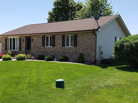 2nd image of 30 Victoria Dr