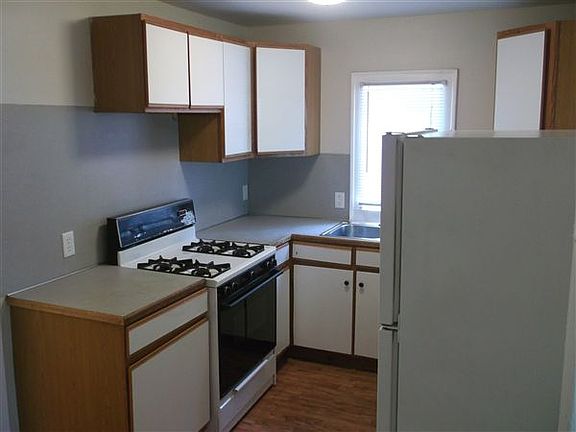 4th image of 500 North Ave NE #1