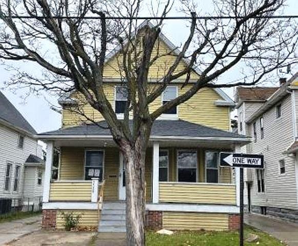 1st image of 3328 W 44th St