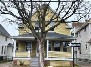 3328 W 44th St, Cleveland, OH