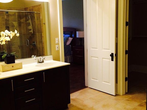 4th image of 138 Clay Gate Ct #138