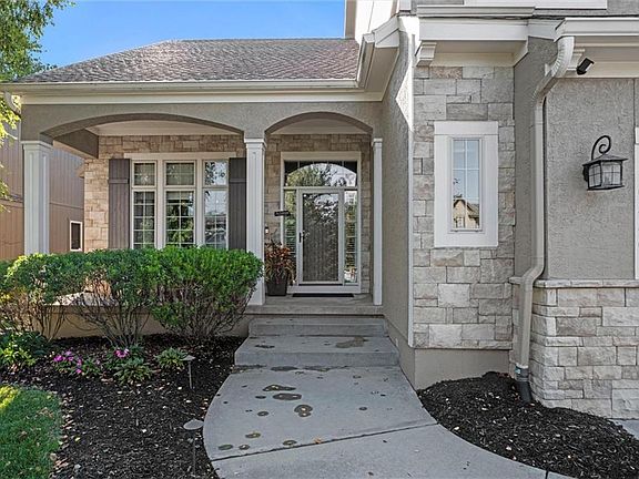 5th image of 16336 Nieman Rd