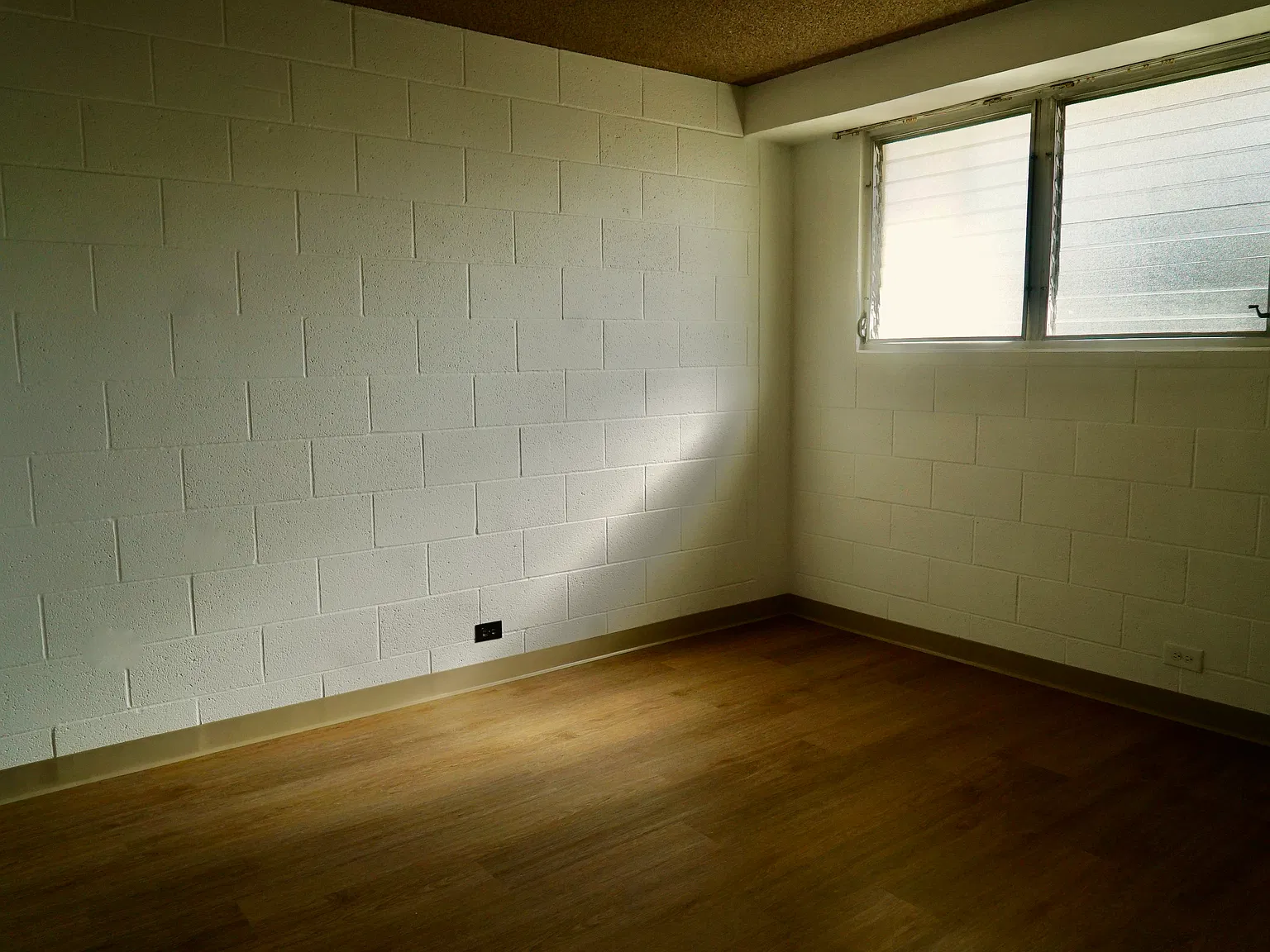 1 bed, 425 sqft, $1,300 — Photo 4