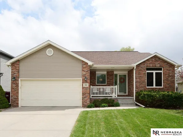 5910 S 91st St, Lincoln, NE 68526