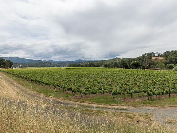 5th image of 1420 Highway 175