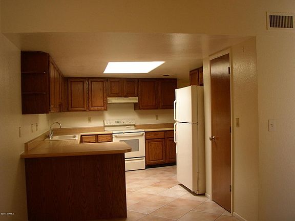5th image of 9350 E Speedway Blvd
