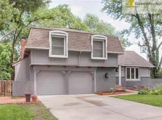12005 Overbrook Rd, Leawood, KS 66209