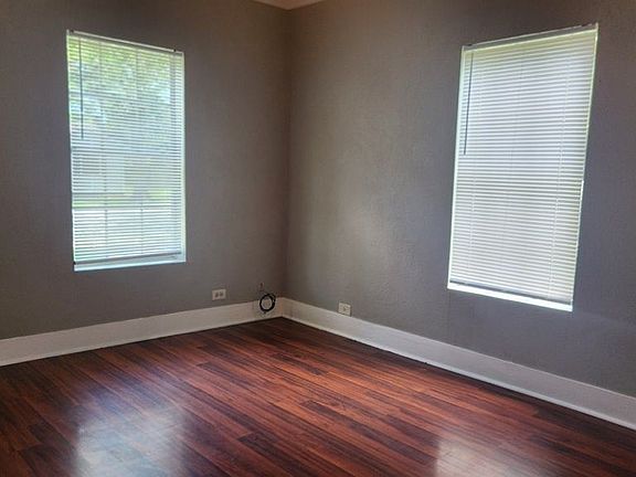 2nd image of 2124 Avenue G