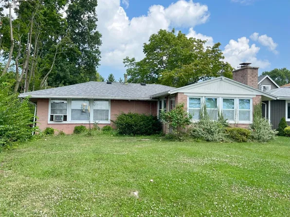 1920 S Bay Dr, Pt Clinton, OH 43452