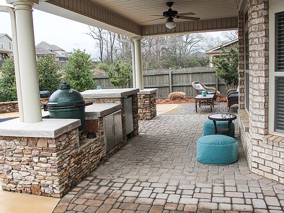 Outdoor Kitchen Photo #2