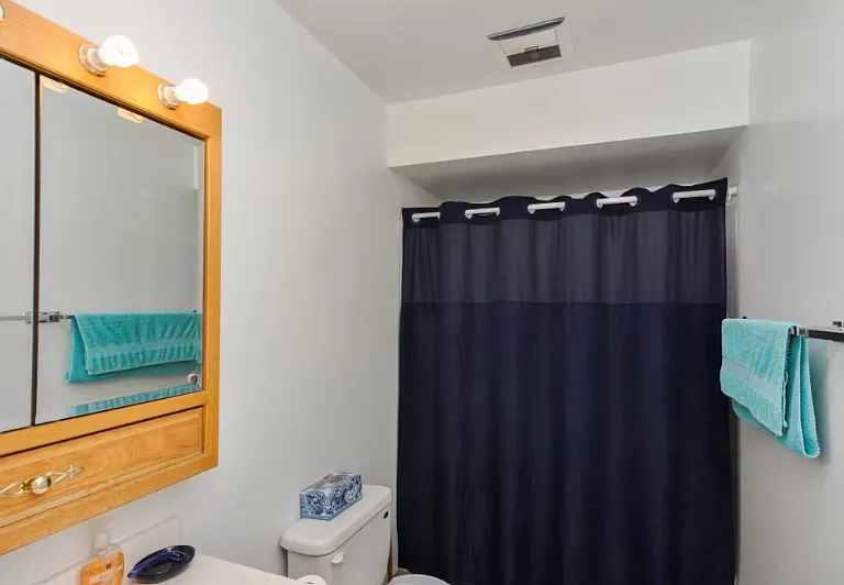 10029 Kennedy Ave — Photo 14