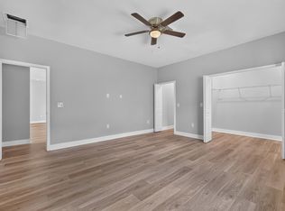 2010 Robert Ave, Alva, FL 33920