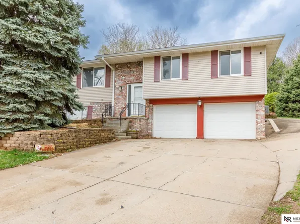 508 Jinings Dr, Bellevue, NE 68005