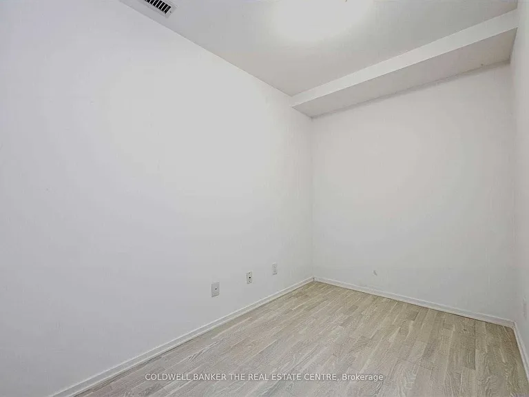 1 Bloor St E #7 — Photo 30