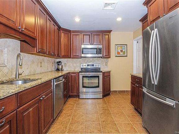 5th image of 50 Touchstone Way