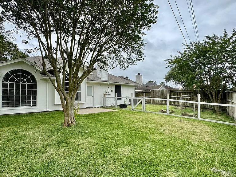 15027 Winding Black Cherry Ln — Photo 32