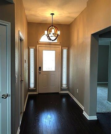 4th image of 2314 Mayfield Way