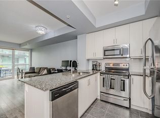 15 James Finlay Way #917, Toronto, ON M3M 0B3