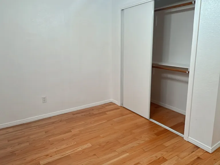 1532 E 22nd St #1532 — Photo 15