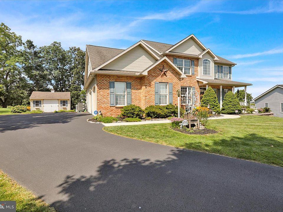 1st image of 129 Roja Ln
