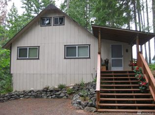 471 N Dow Mountain Dr, Hoodsport, WA 98548