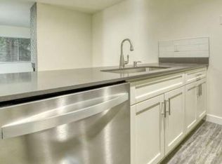 16206 36th Ave W APT 117, Lynnwood, WA 98087