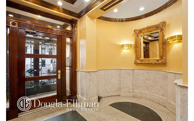 Rented by Douglas Elliman | media 15