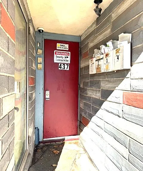 437 High St #A4 — Photo 1