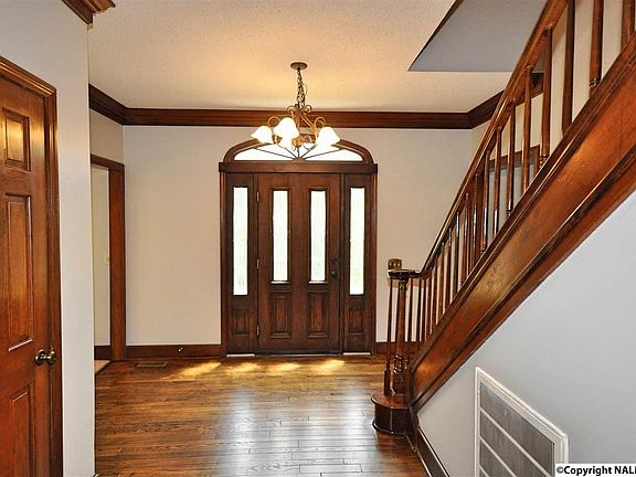 4th image of 14005 Percivale Dr SE