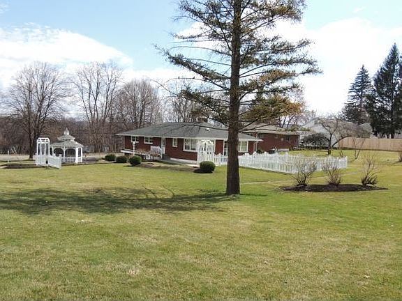 3rd image of 46 Vestal Ave