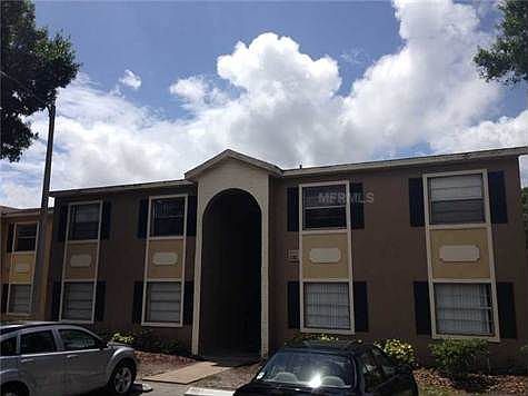 2nd image of 2555 N Alafaya Trl APT 106